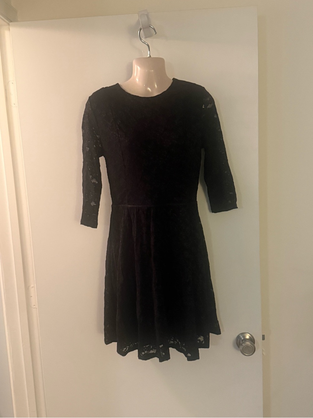 Victoria's Secret Black Lace Long Sleeve Fit-and-Flare Dress B4